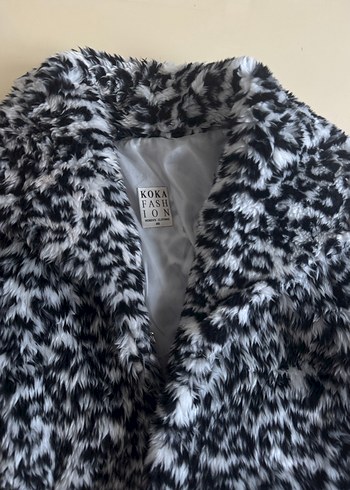 Gri Zebra Desenli Kadın Suni Kürk Ceket - Görsel 3