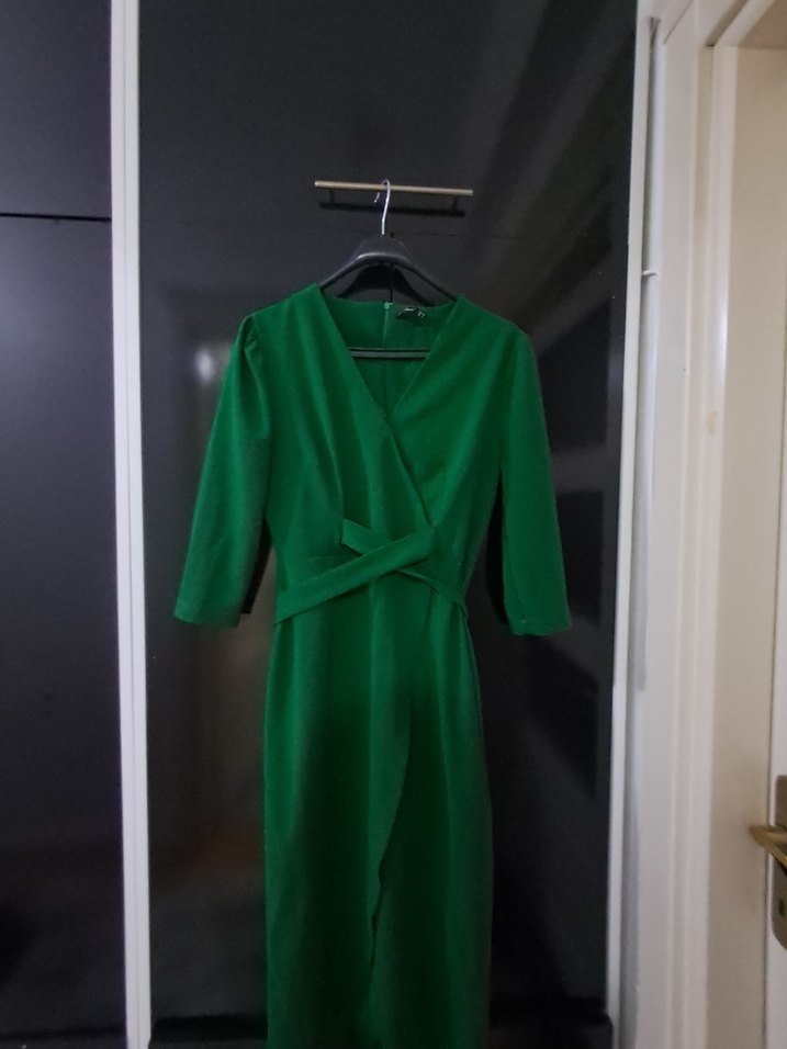 Uzun Kol Drapeli Yeşil Kadın Elbise - Görsel 2