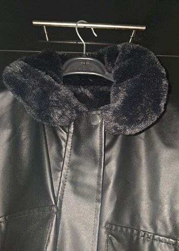 Siyah Deri Kürklü Kadın Ceket - Görsel 4