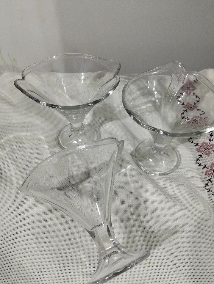 Şeffaf Ayaklı Dondurma Kasesi 3'lü Set - Görsel 2