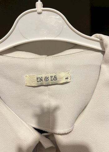 Uzun Kollu Beyaz Siyah Kadın Tunik - Görsel 3