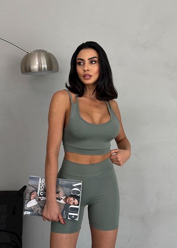 Gri Mini Fit Atlet ve Şort Takım - Görsel 3