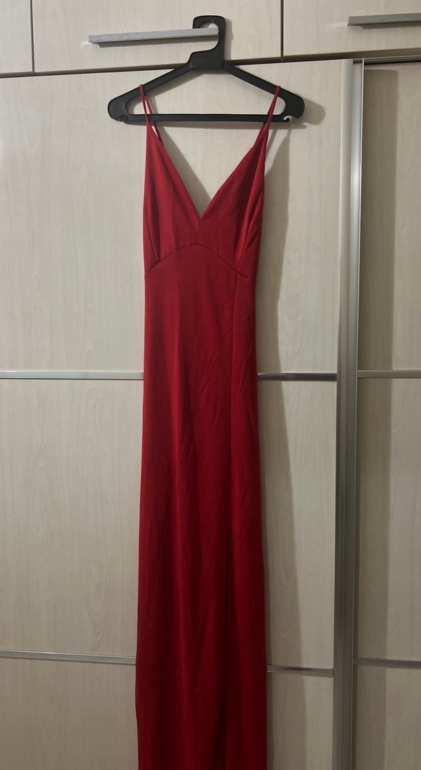 Kırmızı abiye - Görsel 3