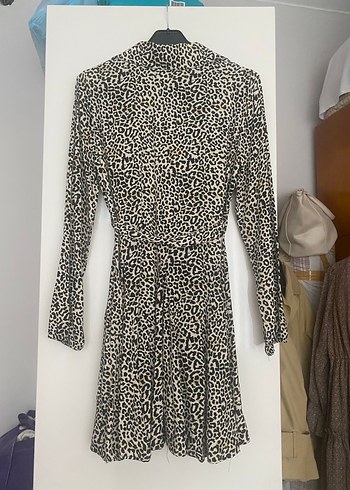 Kahverengi V Yaka Uzun Kollu Midi Elbise - Görsel 5