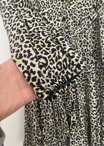 Kahverengi V Yaka Uzun Kollu Midi Elbise - Görsel 4