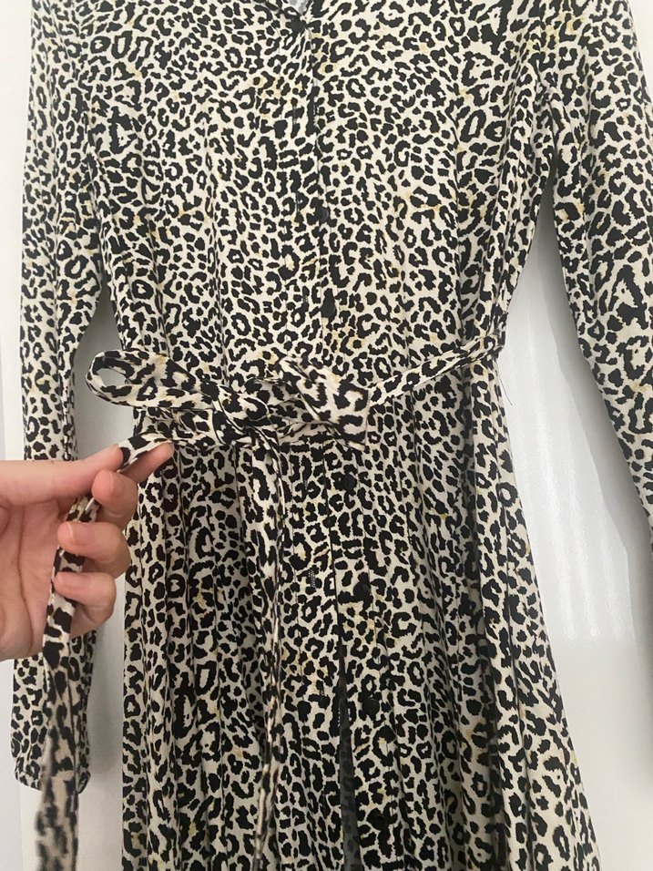 Kahverengi V Yaka Uzun Kollu Midi Elbise - Görsel 3