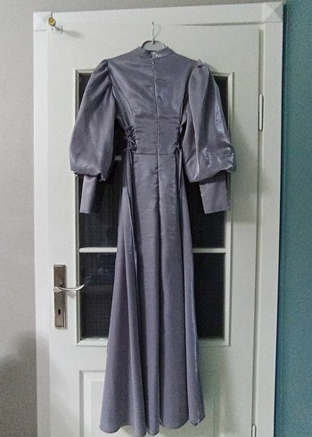 Gri Uzun Drapeli Kadın Elbise - Görsel 3