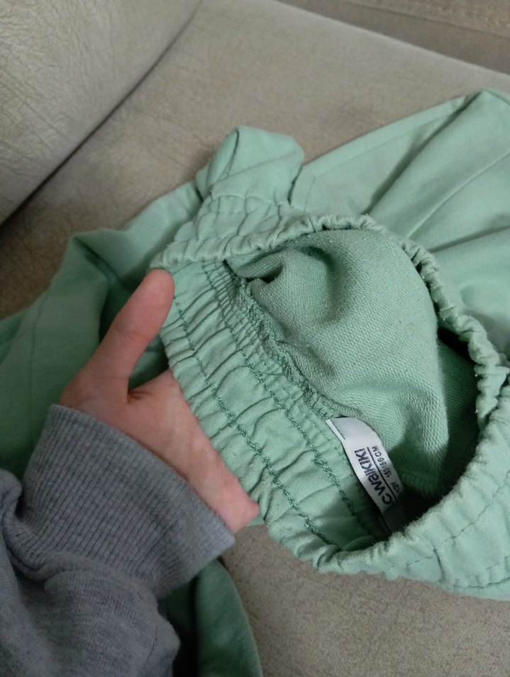 Yeşil Mini Rahat Kesim Kız Çocuk Eşofman Altı - Görsel 5