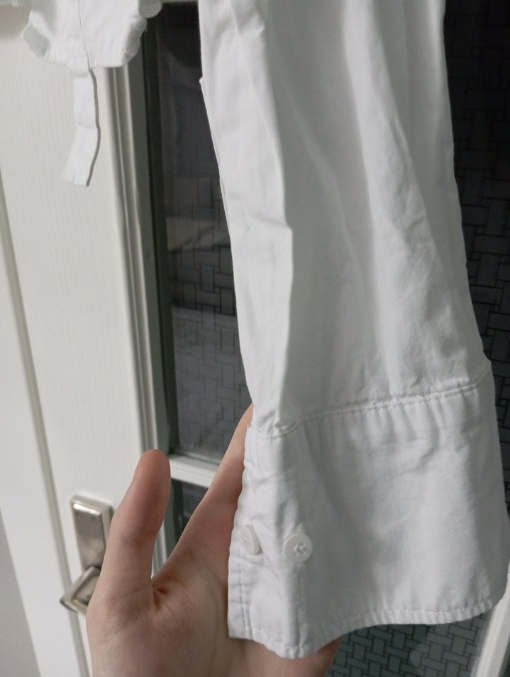 Beyaz Keten Düğmeli Kadın Crop Gömlek - Görsel 4