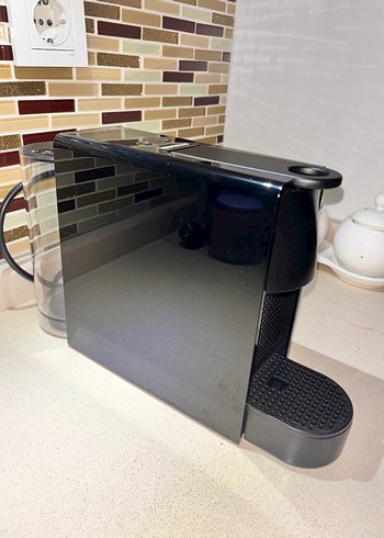 Nespresso Essenza C30 Siyah Kahve Makinesi - Görsel 4