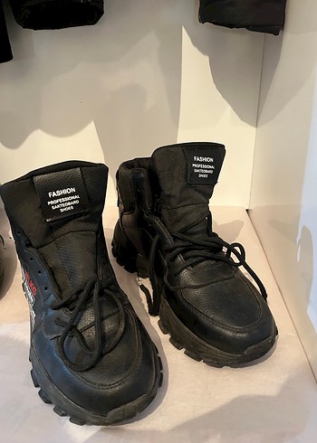 Erkek bot - Görsel 2