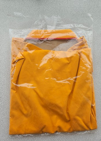 Sarı Kısa Kollu Polo Yaka Tişört - Görsel 2