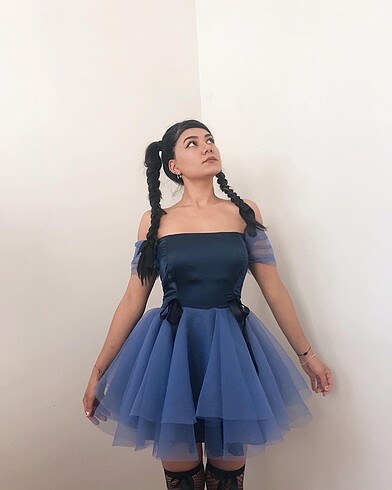 Mavi elbise