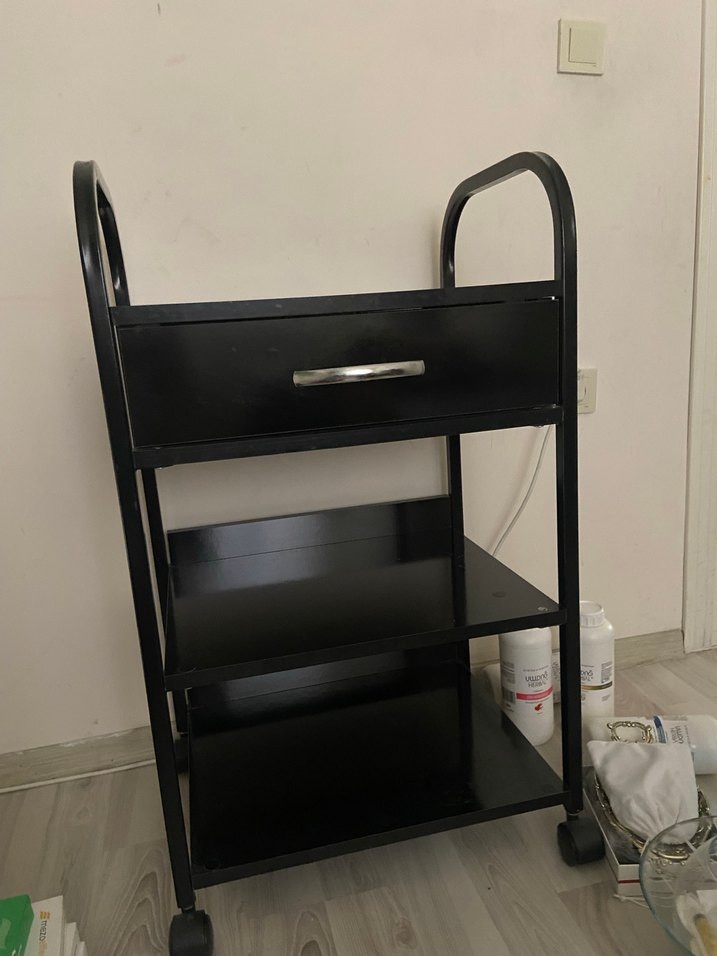 Siyah Metal Çekmeceli Raflı Dolap Düzenleyici - Görsel 2