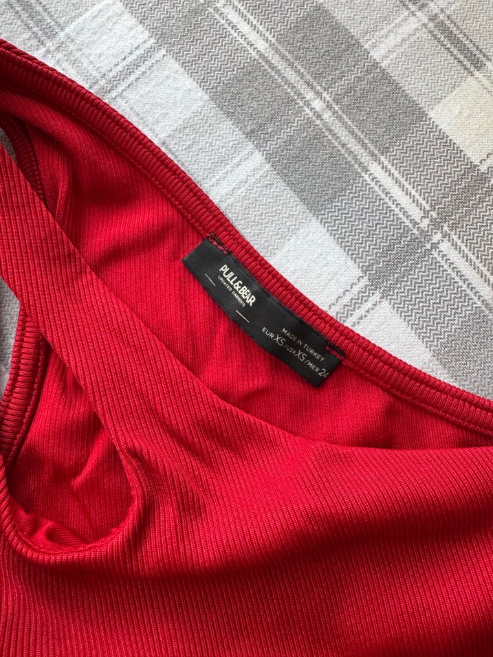 Kırmızı Tek Omuz Crop Top - Görsel 3