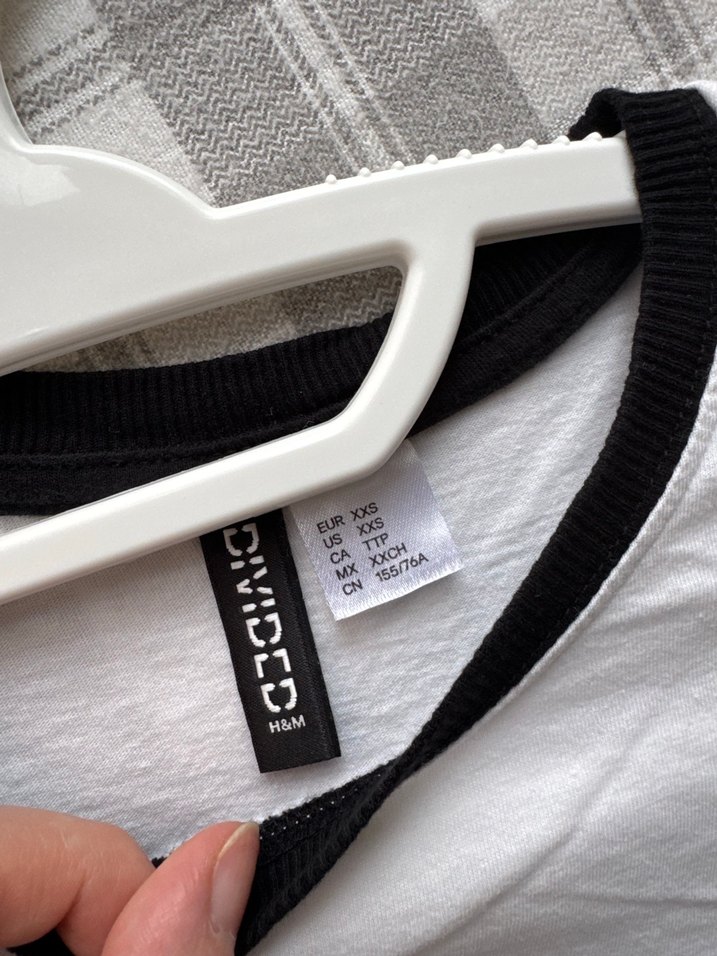 Beyaz Kısa Kollu Tişört - Görsel 3