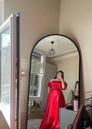 Kırmızı Elbiseli Renkli Bebek - Görsel 2