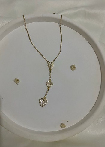 Zincir Detaylı Altın Renkli Minimalist Y Çelik Kolye - Görsel 2