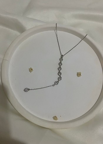 Kalpli Çelik Y kolye - Görsel 3