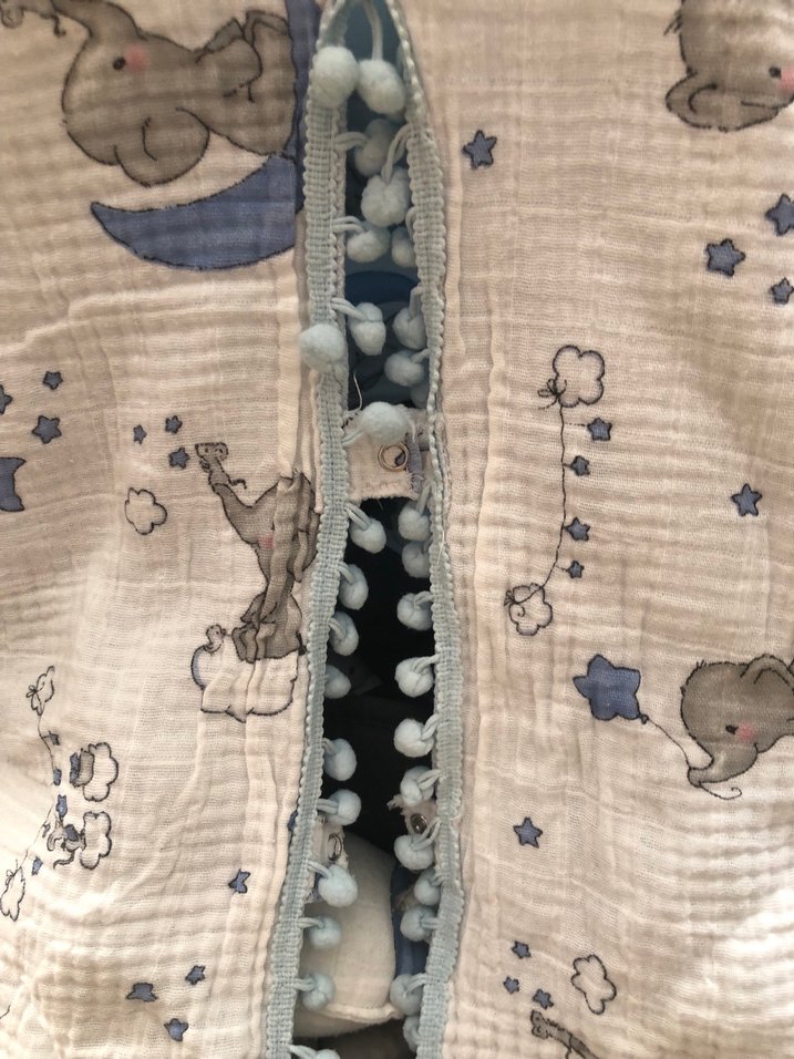 Gri Nakışlı Çocuk Uyku Örtüsü ve yastığı - Görsel 4