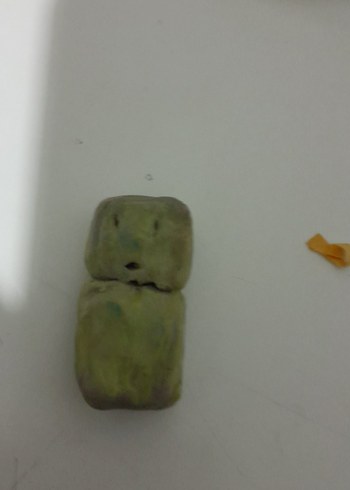 Turkuaz Renkli Küçük Figürin - Görsel 3