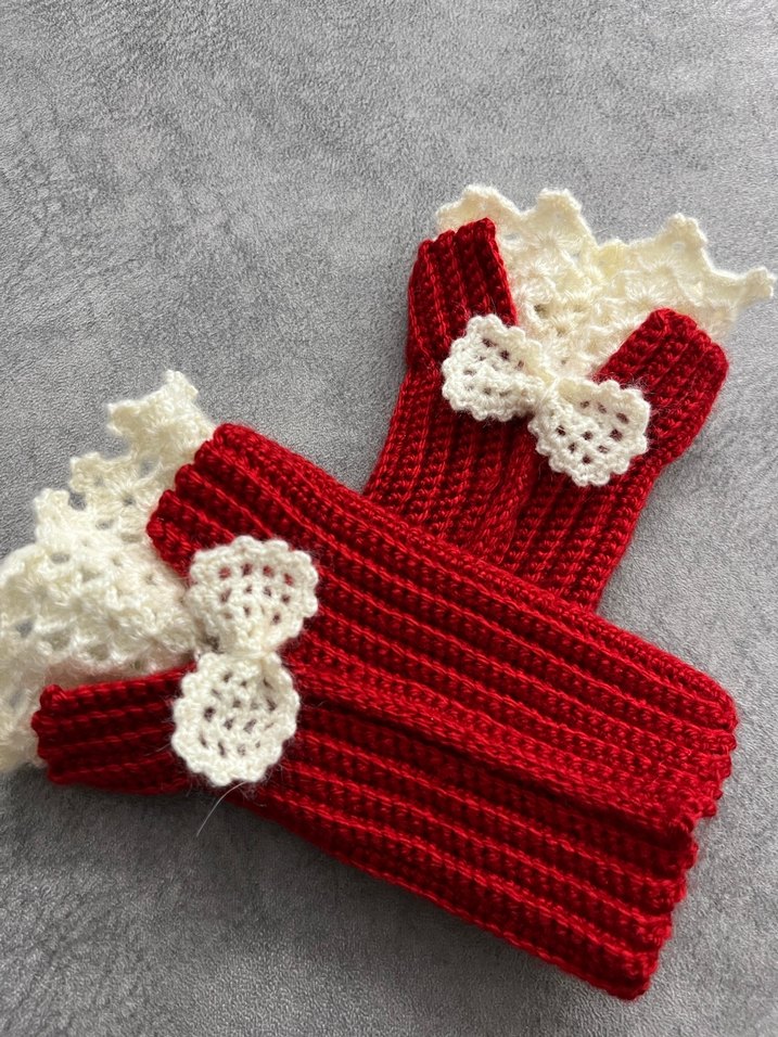 Kırmızı Örgü Kadın Eldiveni Dantel Detaylı - Görsel 3