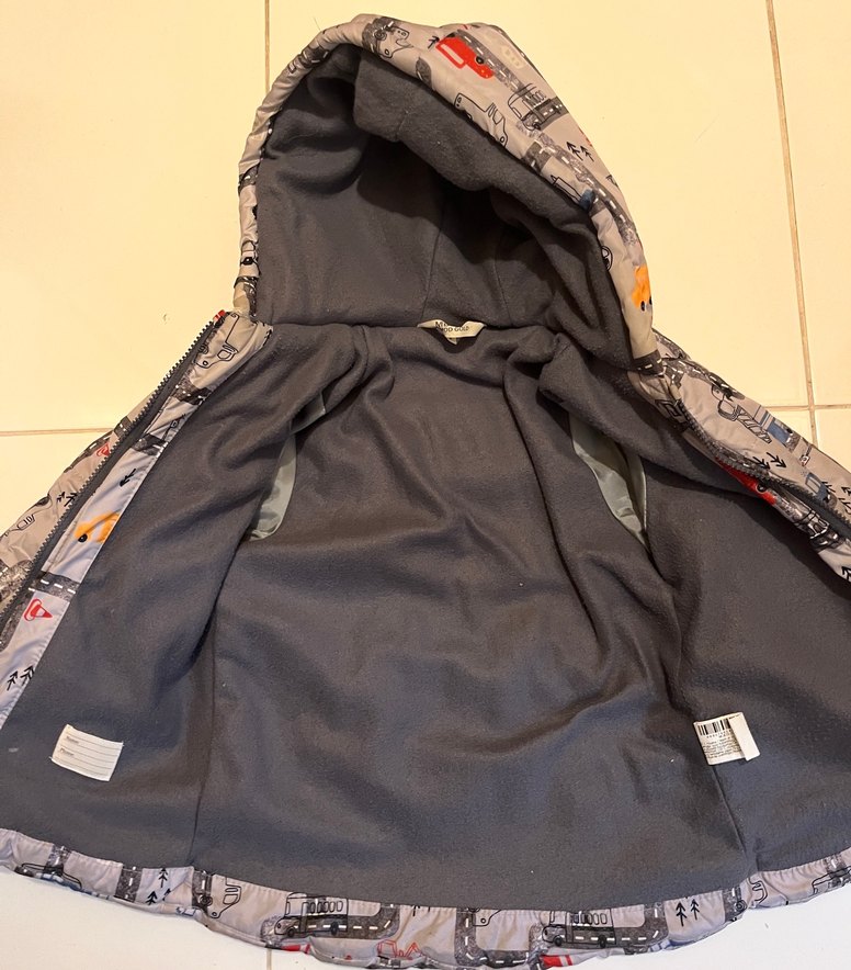 Kapüşonlu, Fermuarlı Erkek Çocuk Montu 5 yaş - Görsel 4