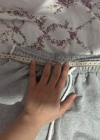 Gri Pamuklu Mini Kadın Şort - Görsel 3