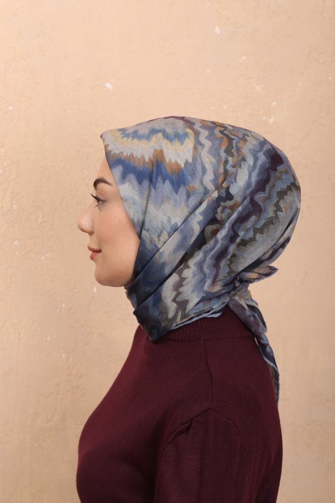 Renkli Dalgalı Kadın esarp - Görsel 4