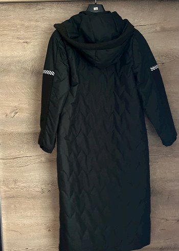 Haki yeşili Kapüşonlu Kadın Uzun Kışlık Mont - Görsel 5