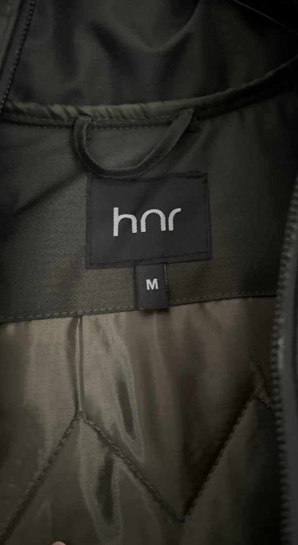 Haki yeşili Kapüşonlu Kadın Uzun Kışlık Mont - Görsel 4