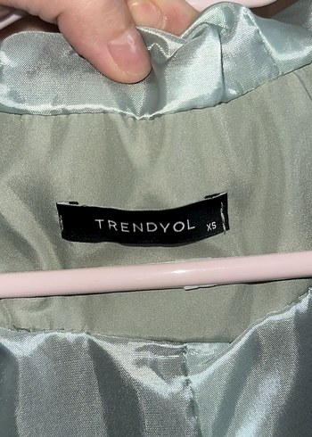 Su Yeşili Yağmurluk Mont - Görsel 3