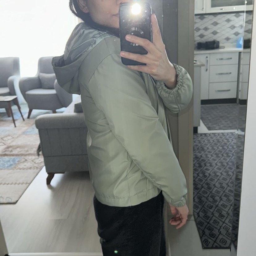 Su Yeşili Yağmurluk Mont - Görsel 5