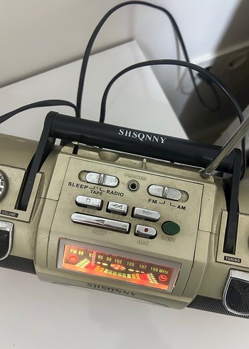 Bej Renkli Taşınabilir Radyo Kaset Çalar - Görsel 3