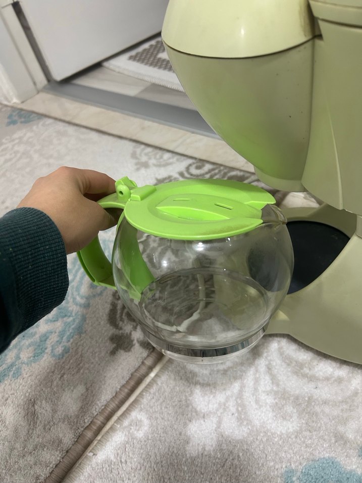 Pastel Yeşil Kahve Makinesi - Görsel 2