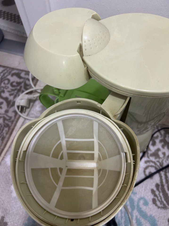 Pastel Yeşil Kahve Makinesi - Görsel 4