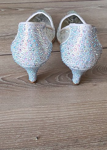 Beyaz Taşlı Yüksek Topuklu  Gelin Ayakkabısı - Görsel 2