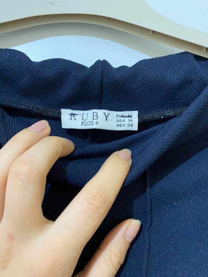 lacivert yelekli takım - Görsel 3