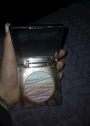 W7 Parlak Bej Pudra - Görsel 3