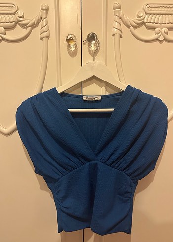 Kadın Mavi Pilili V Yaka Kolsuz Bluz - Görsel 3