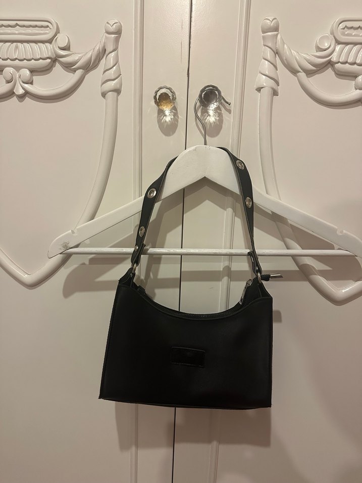 Siyah Deri Tokalı Kadın Çantası - Görsel 3