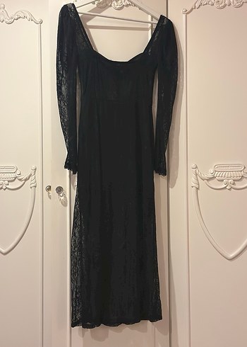 Dantel Detaylı Siyah Uzun Kollu  Elbise - Görsel 3