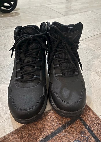 Siyah Bağcıklı Erkek bot - Görsel 2