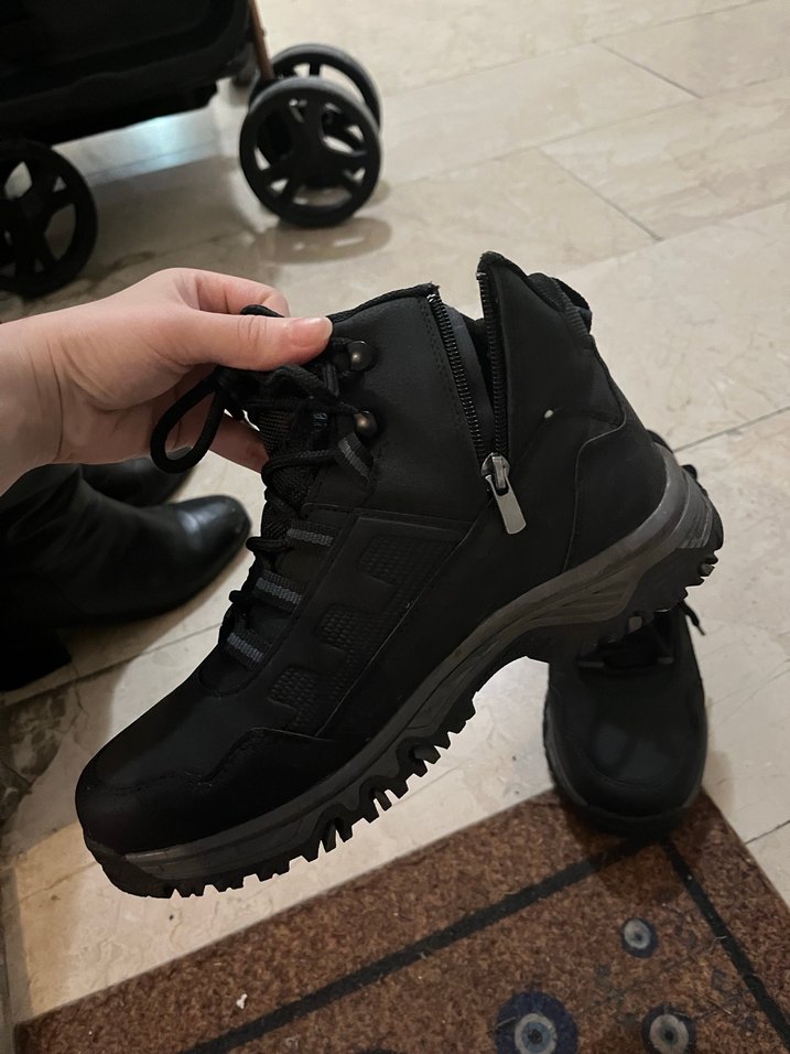 Siyah Bağcıklı Erkek bot - Görsel 3