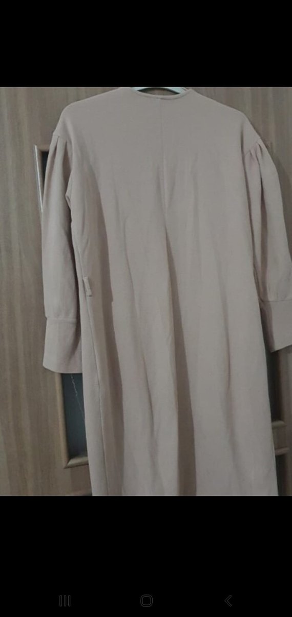 Bej Uzun Kollu Rahat Kesim Kadın Sabahlık - Görsel 4