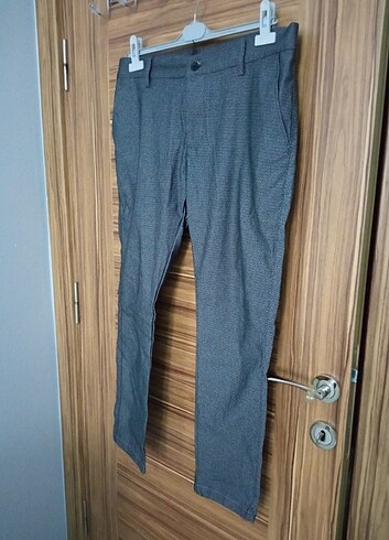 Zara Erkek desenli pantolon 