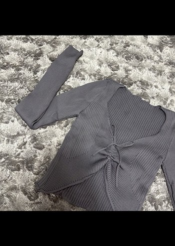 Gri V Yaka Triko Kadın Kazak - Görsel 2