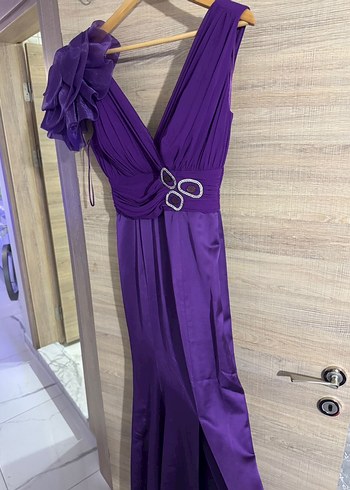 Mor Drapeli V Yaka Uzun Abiye Elbise - Görsel 3
