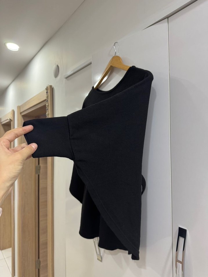 Siyah Kemer Detaylı  Midi Kazak - Görsel 5