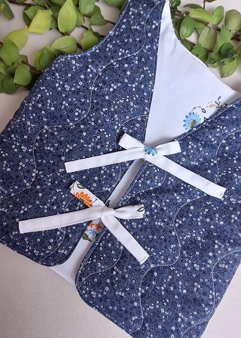 Dolgulu bebek Yeleği - Görsel 3